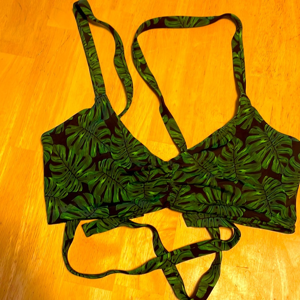 Fused Hawaii Monstera K Top